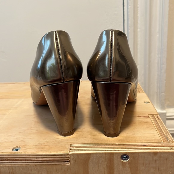 AGL Bronze Metallic pumps size 39. - Picture 3 of 6